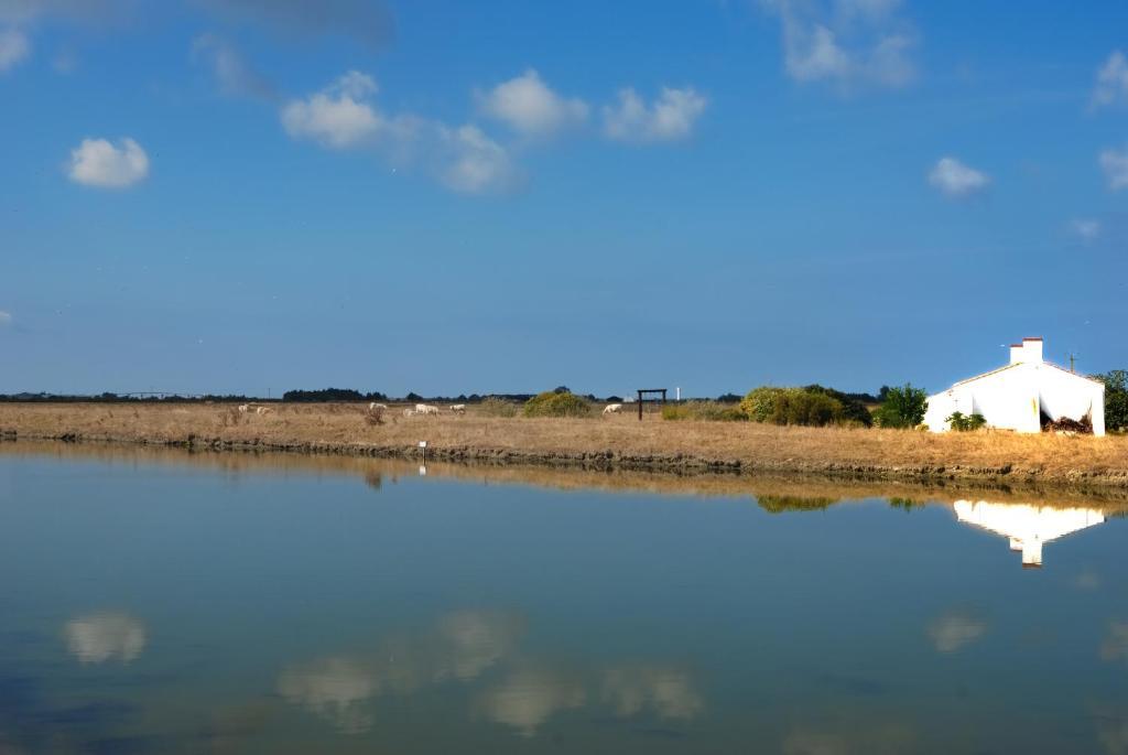 Au Passage Du Gois Bed & Breakfast Beauvoir-sur-Mer Exterior foto